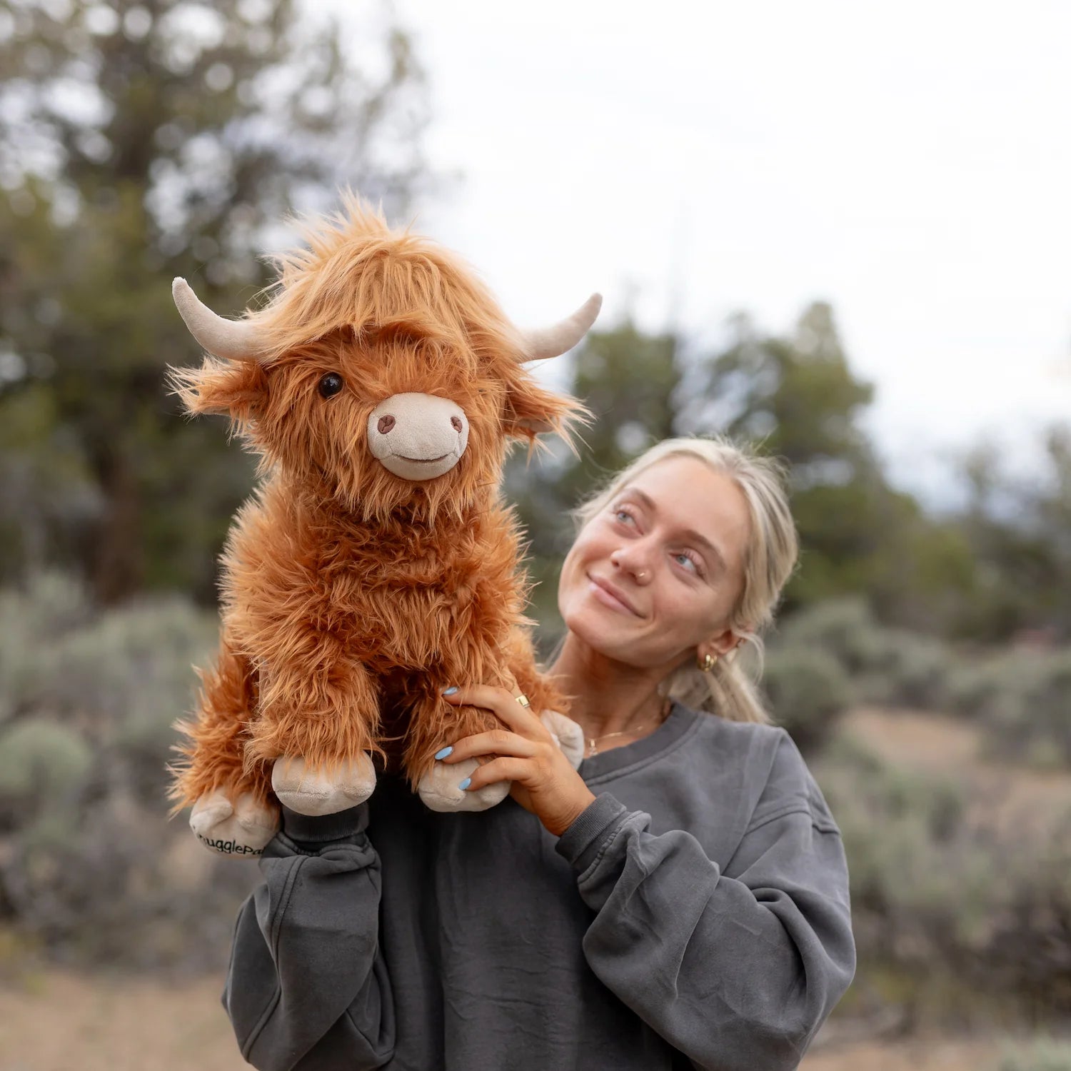SnugglePals Highland Cow Stuffed Animal | Jumbo Sized | 16" Tall SnugglePals Highland Cow Stuffed Animal | Jumbo Sized | 16" Tall