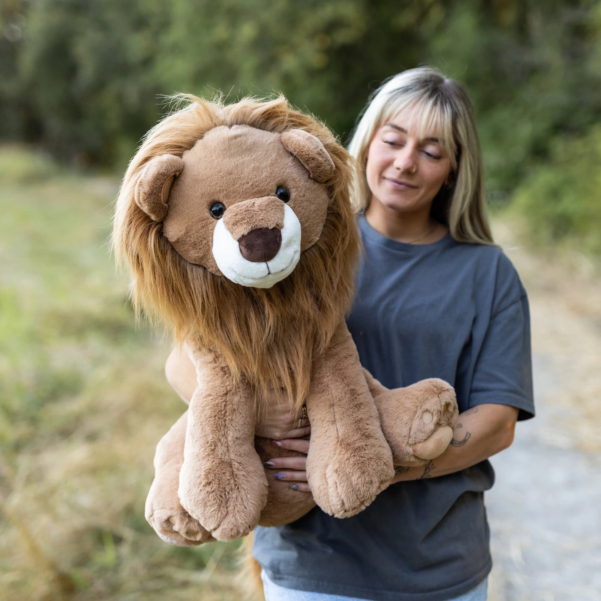 Giant Lion SnugglePal