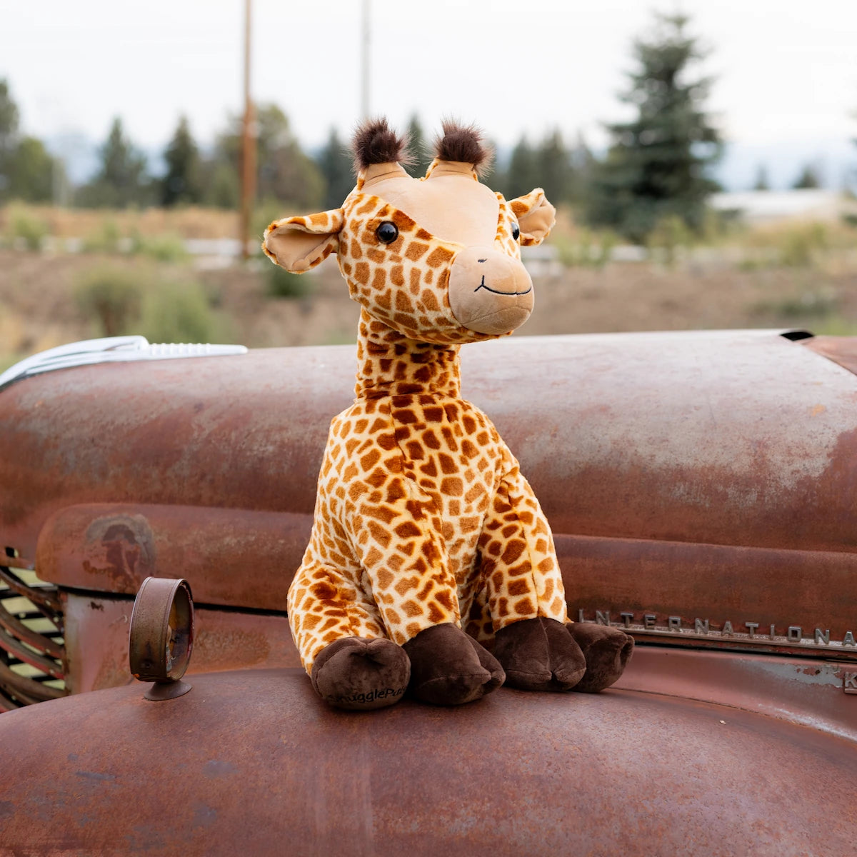 Giant Giraffe SnugglePal