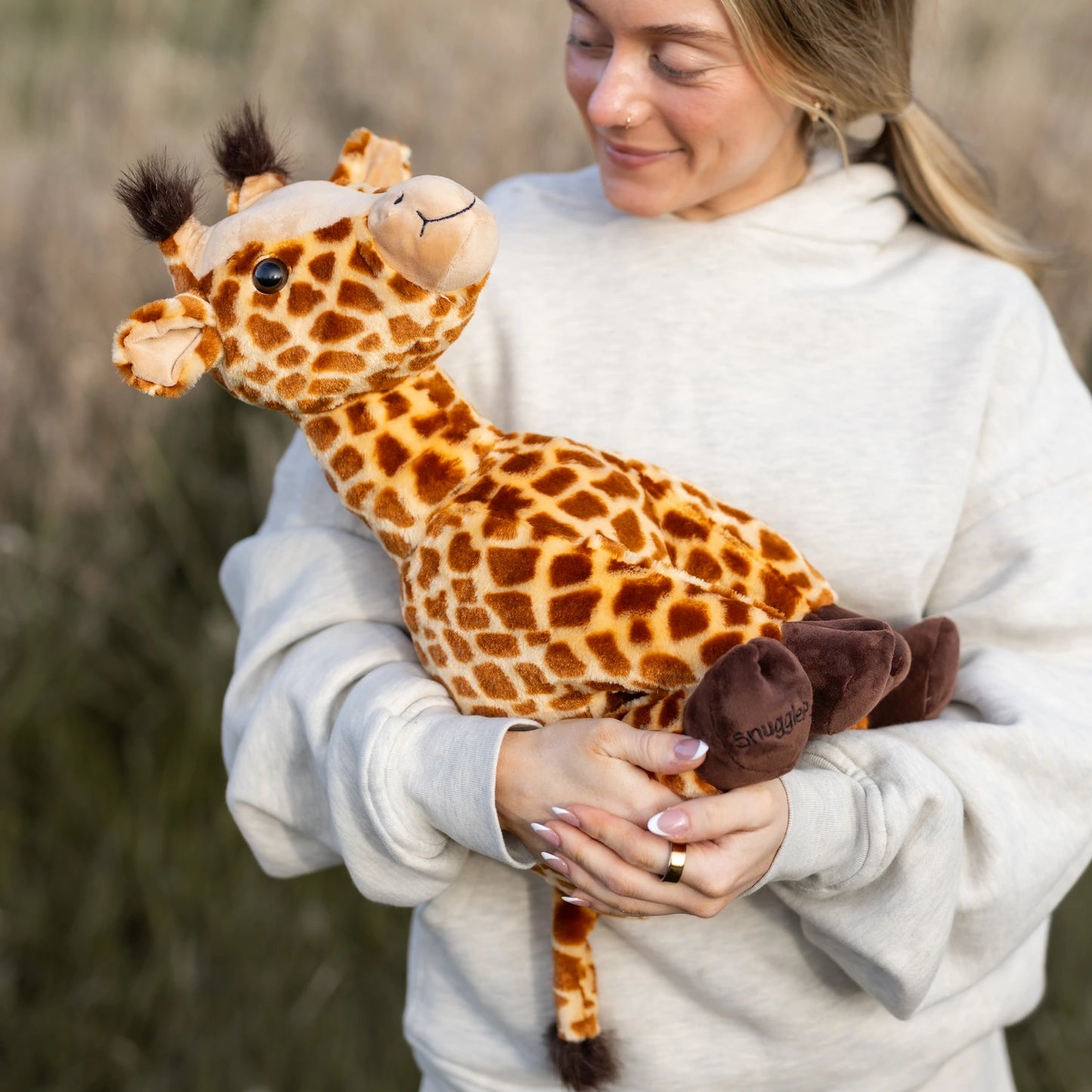 Jumbo Giraffe SnugglePal